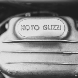 Moto Guzzi V7, à vendre chez Legend Motors Lille.