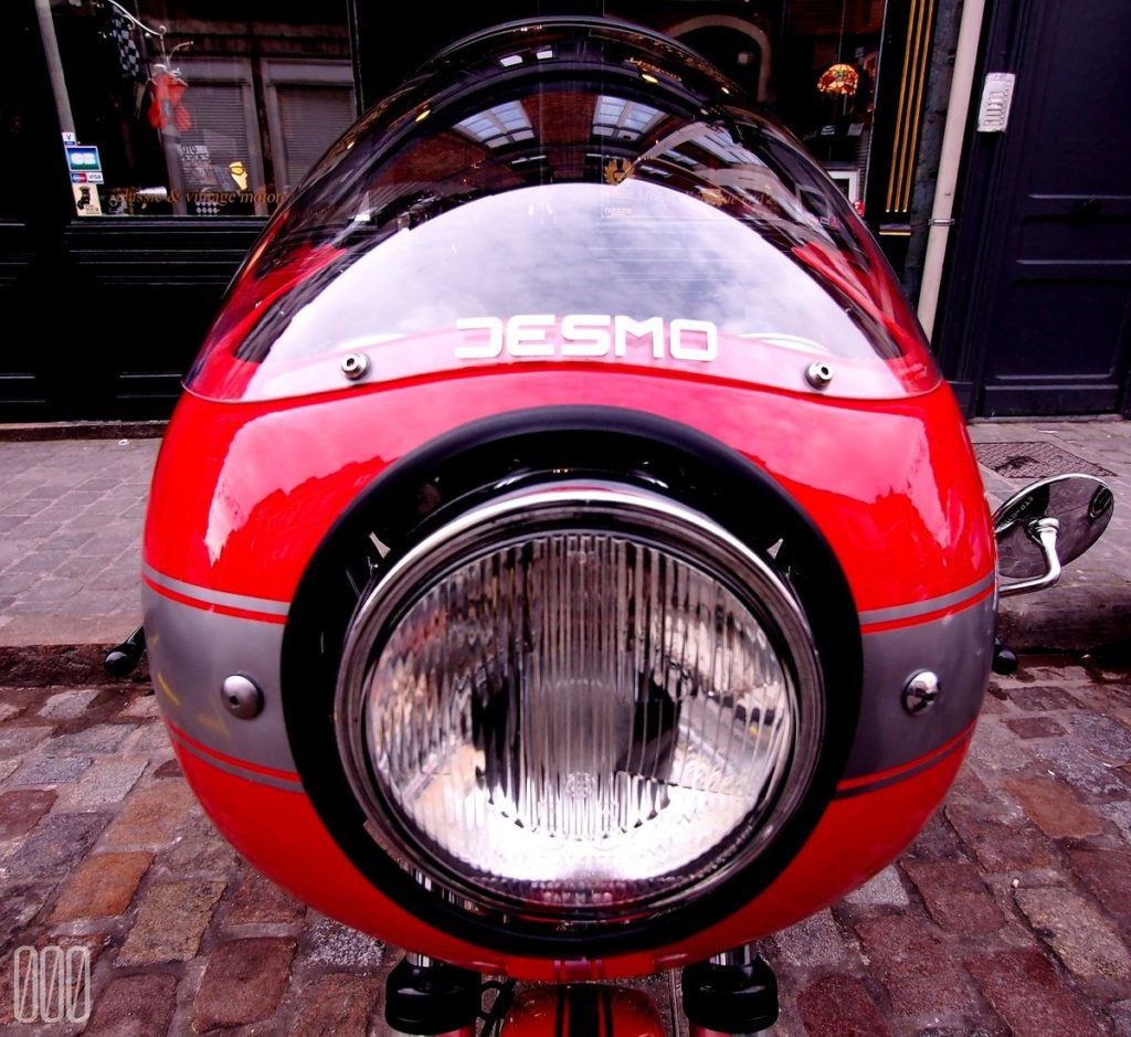 Ducati 900, à vendre chez Legend Motors Lille.