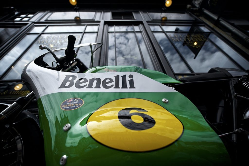 Benelli Quattro Corsa, à vendre chez Legend Motors Lille.