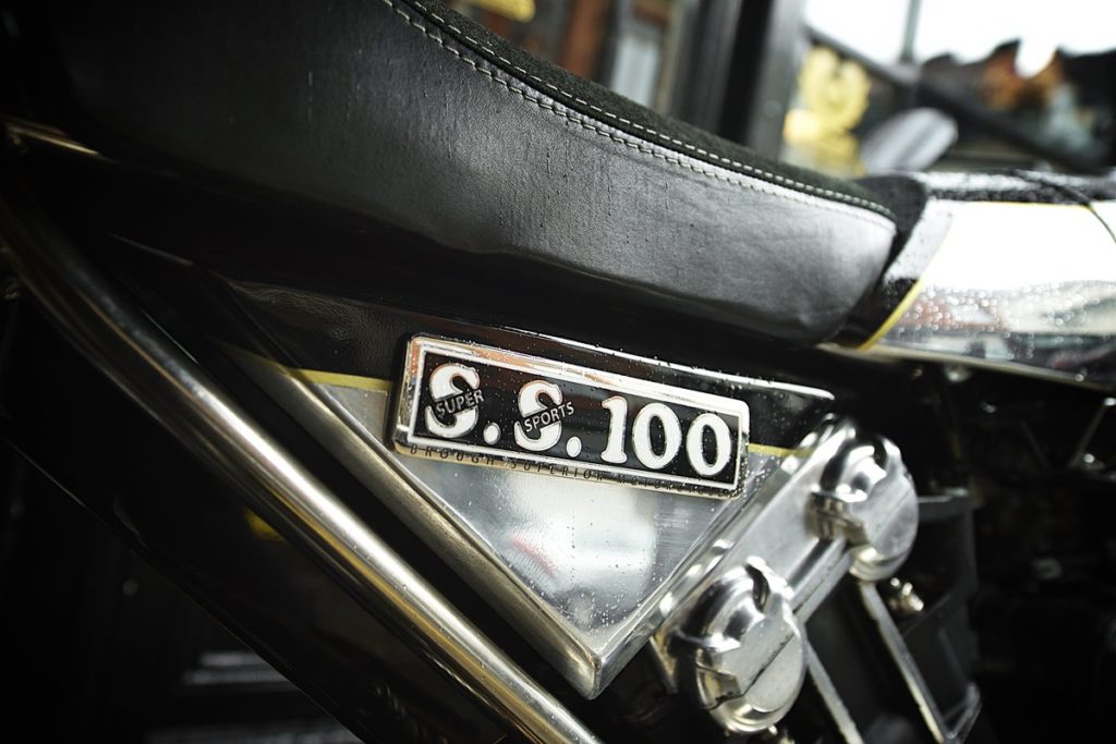 Une Brough Superior SS100 chez Legend !