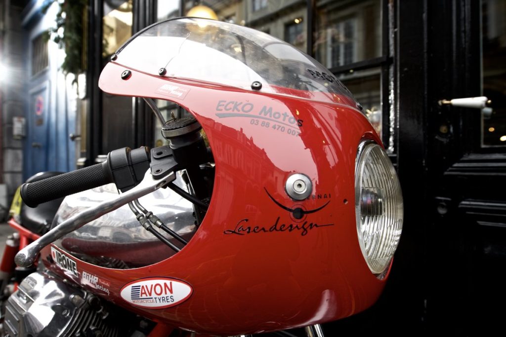 Moto Guzzi 1000 Bergman, à vendre chez Legend Motors Lille.