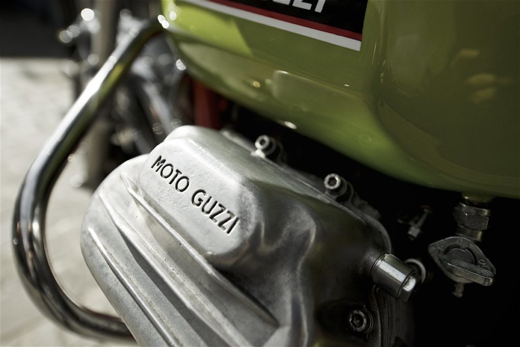 Moto Guzzi 750 Sport 1972, à vendre chez Legend Motors Lille.