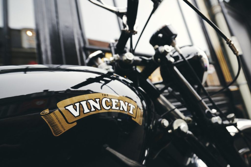 Vincent 1000 Série C 1951, à vendre chez Legend Motors.